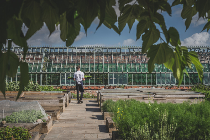 moor hall gardens